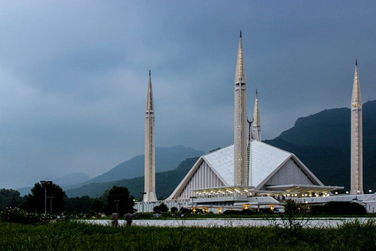 faisal masjid